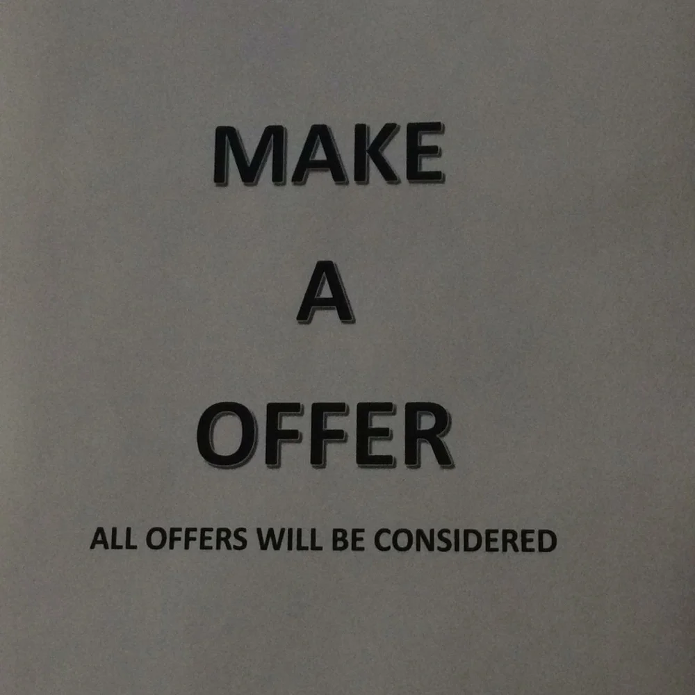 Offer - Picture 1 of 1